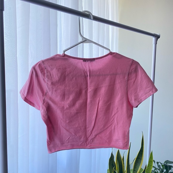 PINK CROPPED GRAPHIC TEE - Picture 4 of 4